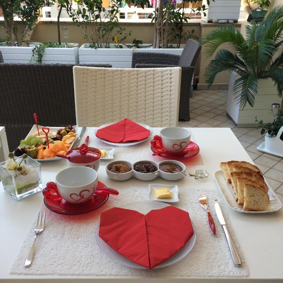 B&B Borgo Marina Bordighera Eksteriør billede
