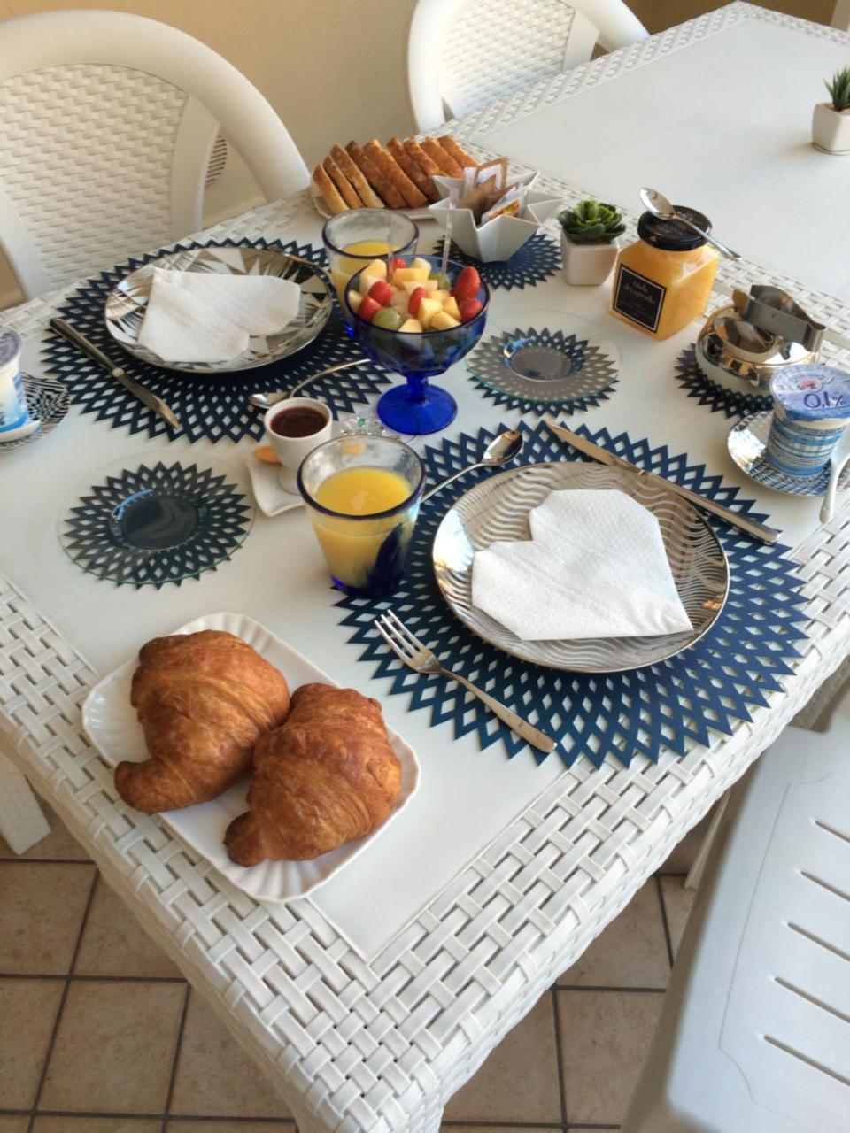 B&B Borgo Marina Bordighera Eksteriør billede